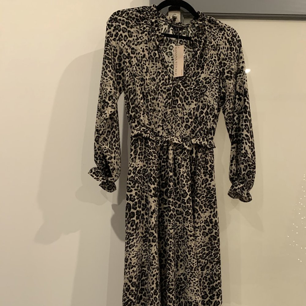 Banana Republic White and Black Leopard Dress